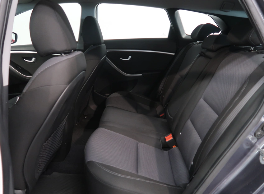 I30