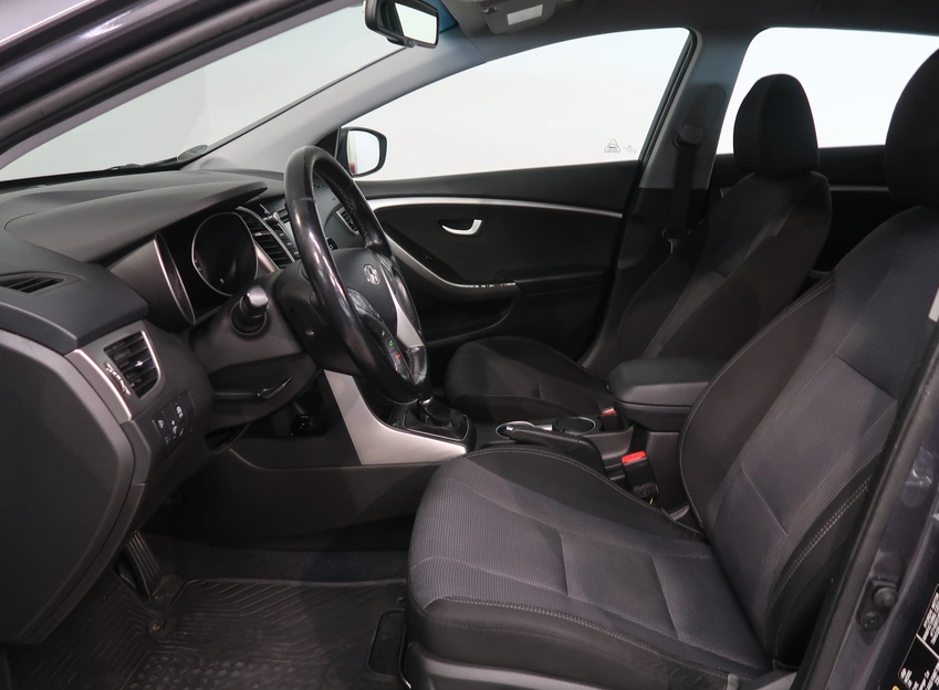 I30