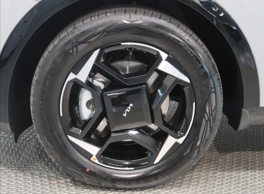 Kia Sportage 1,6 T-GDi 4x2 7DCT  TOP