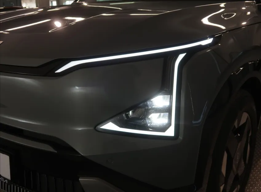 Kia EV5 0,0 81,4 kWh  LAUNCH EDITION