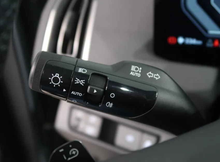 Kia EV5 0,0 81,4 kWh  LAUNCH EDITION