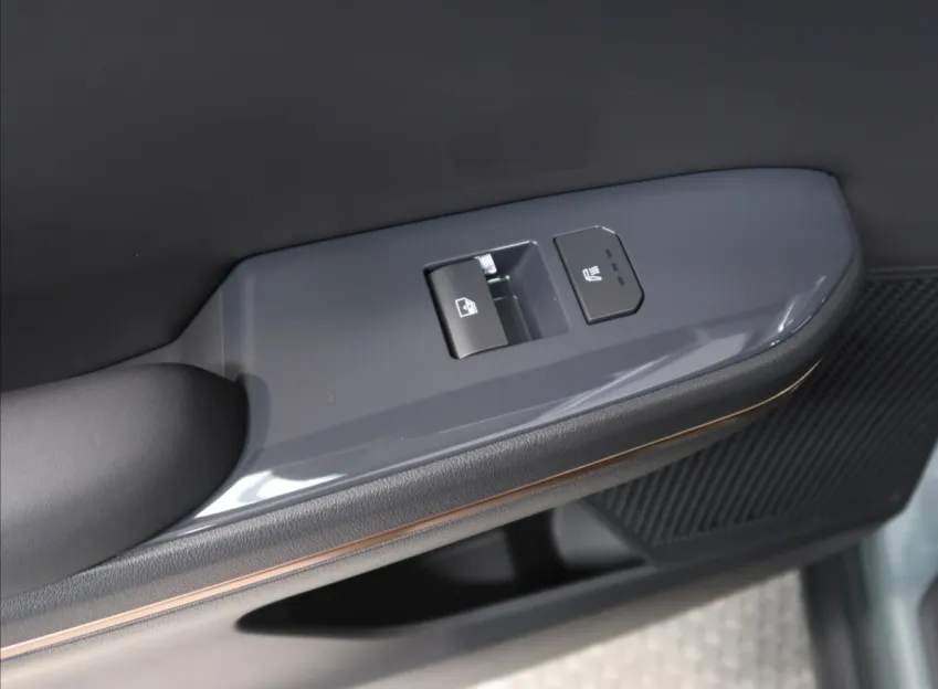 Kia EV5 0,0 81,4 kWh  LAUNCH EDITION