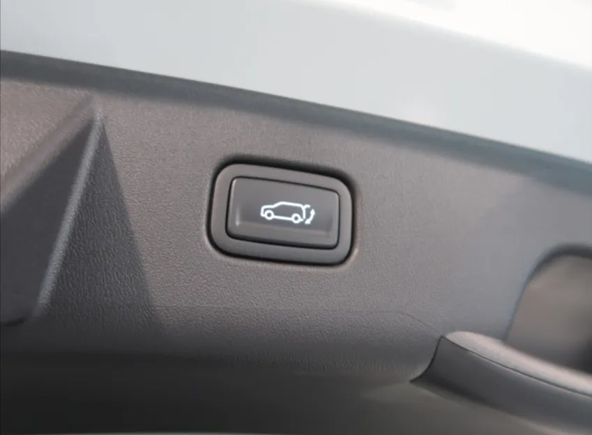 Kia Seltos 1,6 T-GDi 4X2 DESIGN  EXCLUSIVE