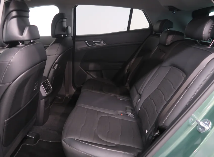 KIA Sportage TOP 1,6T-GDi 118KW  MHEV 4x4 7DCT